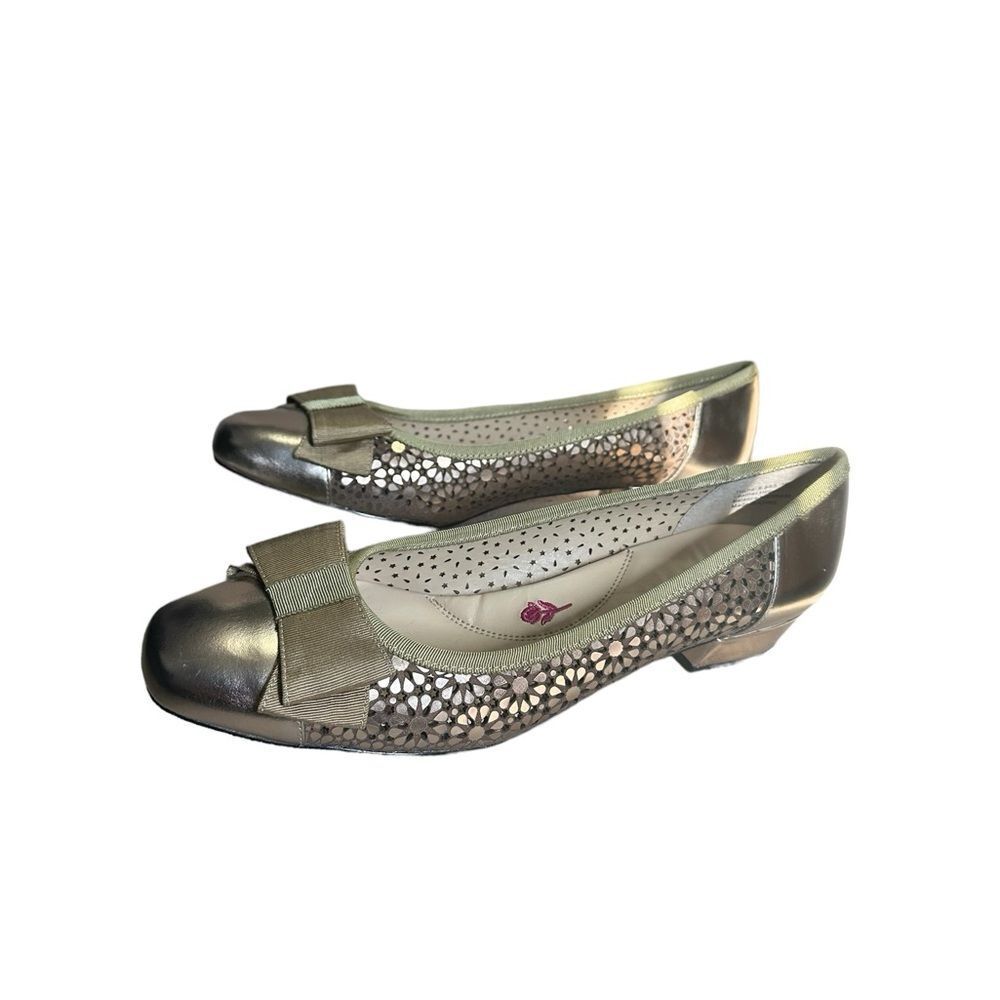 Ros Hommerson bronze Trisha metallic / patent leather flats in a size 9.5SS new - Picture 9 of 14